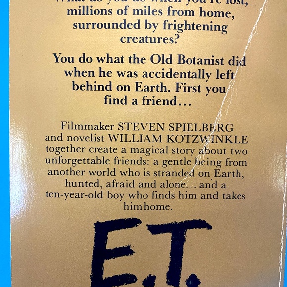 E.T. THE EXTRA TERRESTRIAL VTG 1982 A STEVEN SPIELBERG FILM PAPERBACK BOOK 244p. - Picture 8 of 13